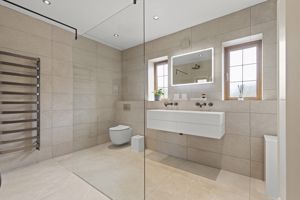 Photo 23- click for photo gallery